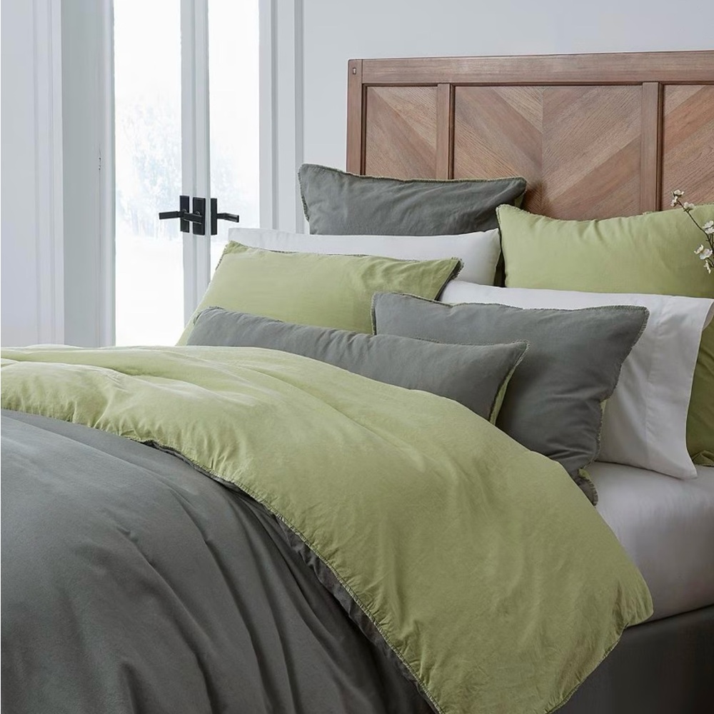 Southern Living Green and Gray Duvet Set